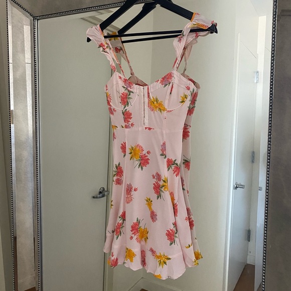 ASTR The Label Brianne Dress - Picture 4 of 6